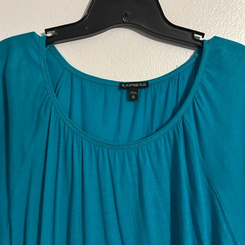 Express Top - Picture 2 of 5